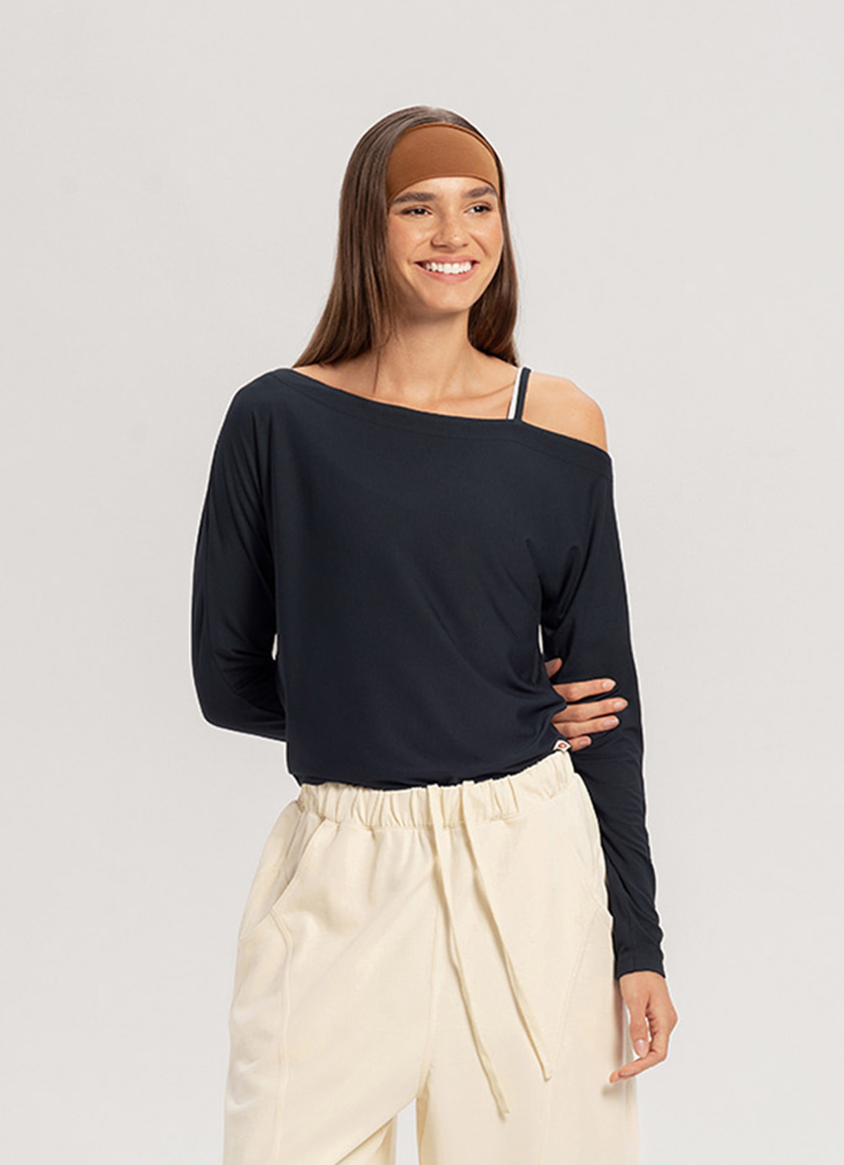 Off-shoulder long sleeve_Blueberry