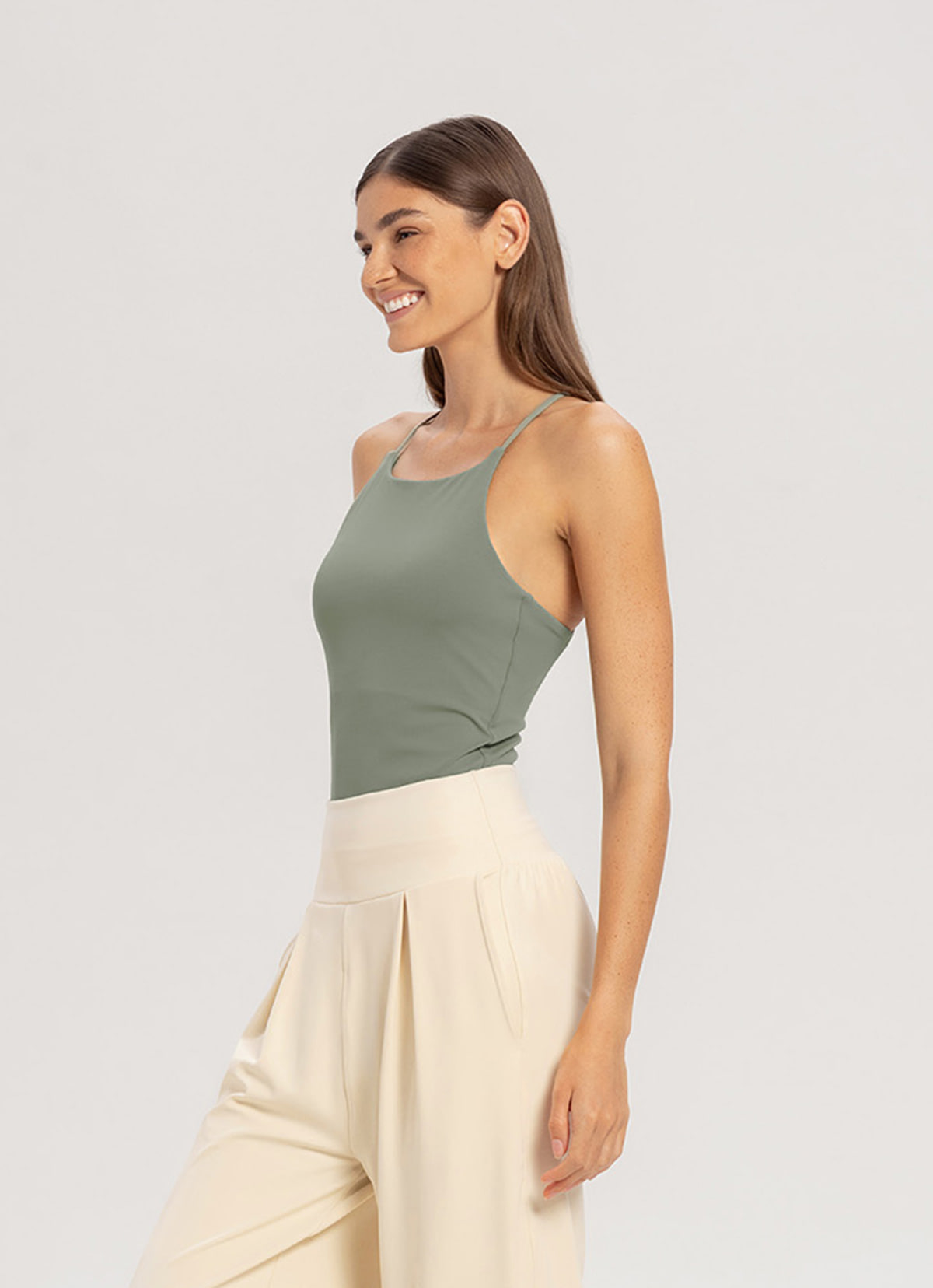 [Movement Line] Triangle tank top_Sea Spray