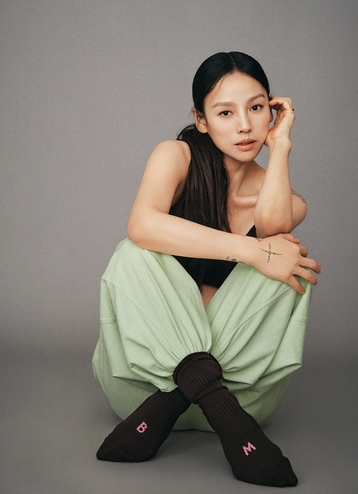 Diagonal jogger pants (Unisex)_Reed