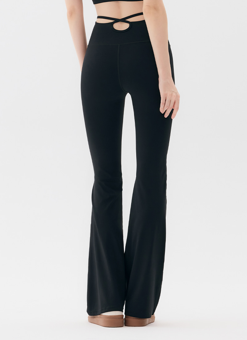 엑스 컷아웃 부츠컷 레깅스 (1color)