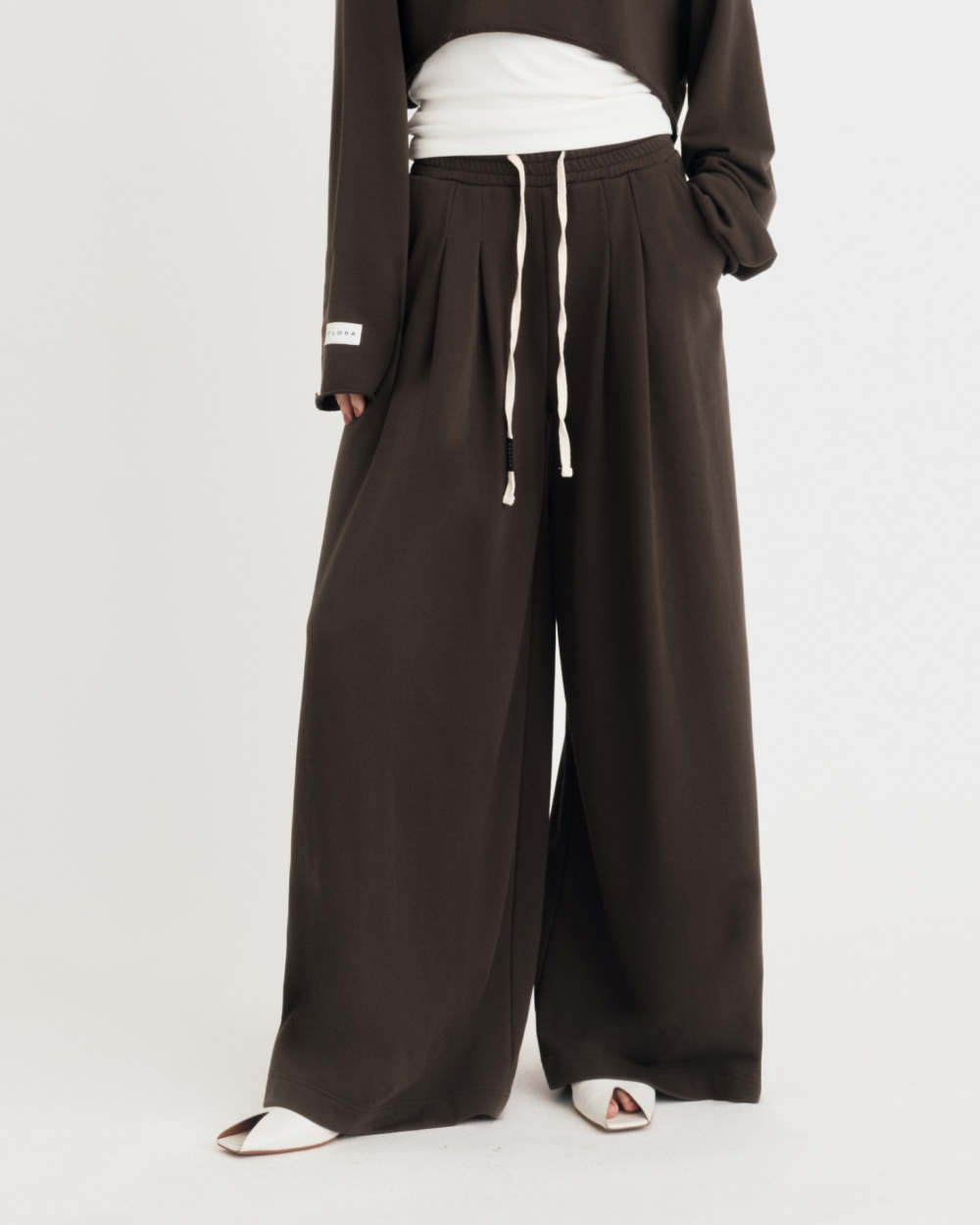 ROWAN PANTS ESPRESSO BROWN