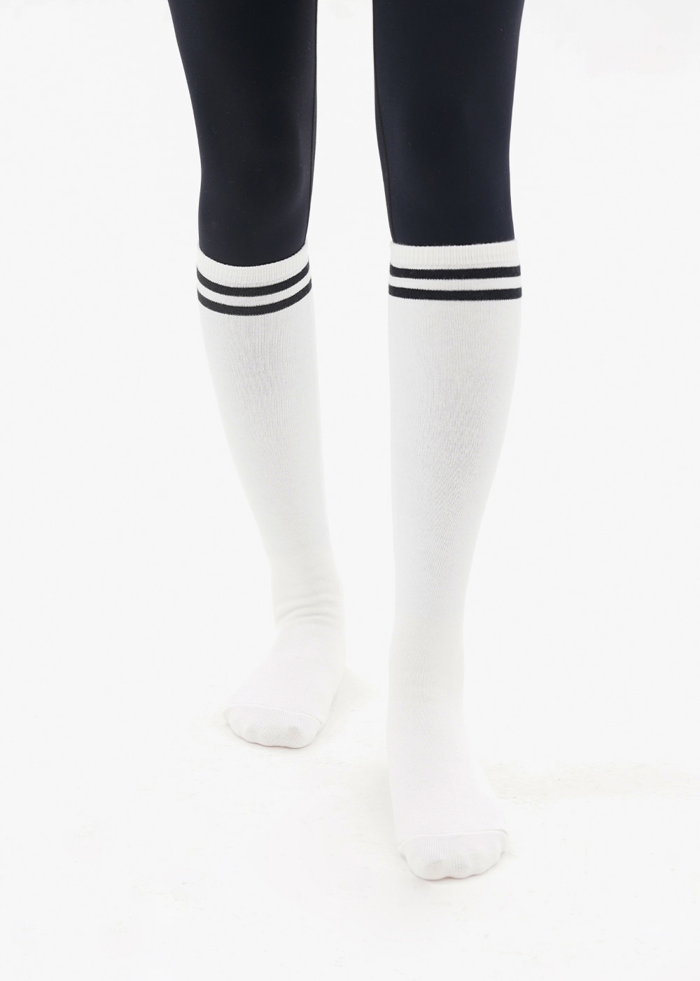 더블 라인 니삭스 화이트