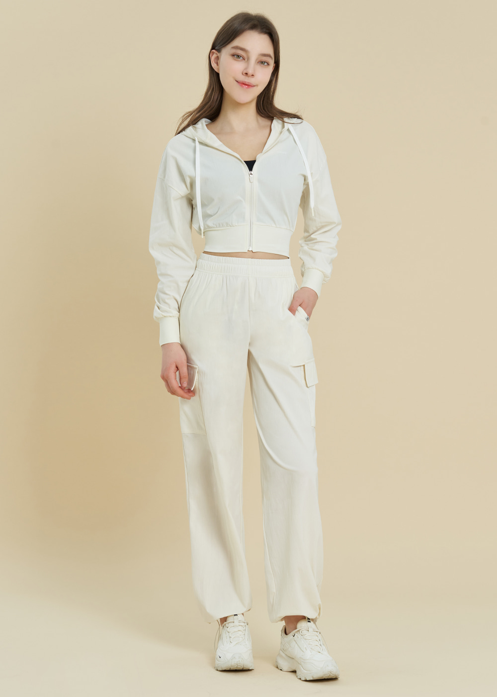 에코텍 프리미엄 크롭 후드집업 소프트아이보리