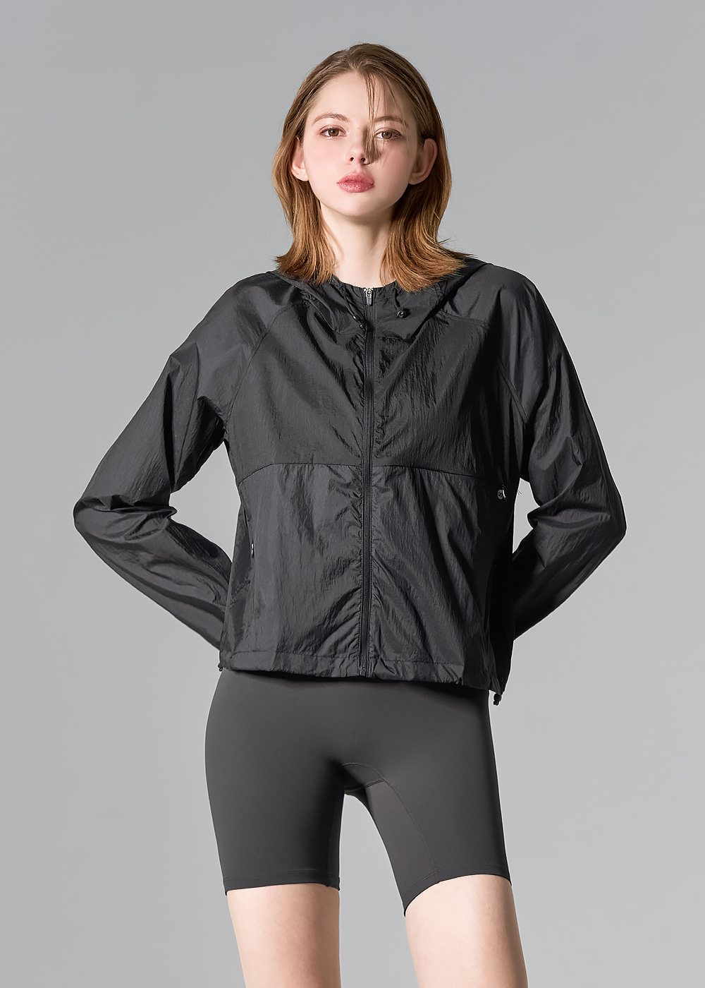 시티 크롭 윈드 점퍼 라이트크림